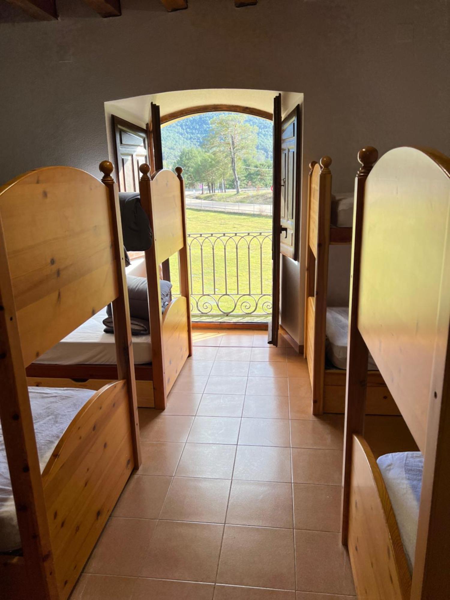 Regumiel de la Sierra Albergue Pinares - La Casona De Revenga מראה חיצוני תמונה