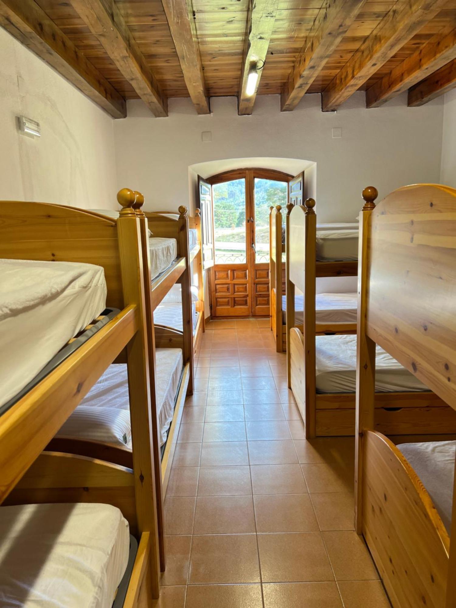 Regumiel de la Sierra Albergue Pinares - La Casona De Revenga מראה חיצוני תמונה